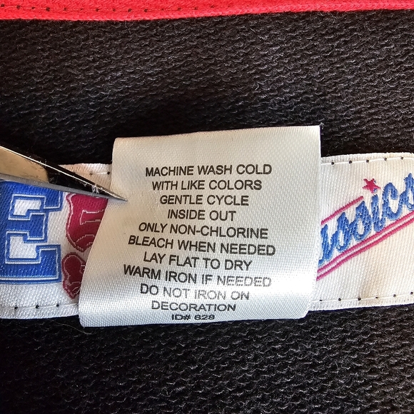 E5 College Classics Ohio State Buckeyes Sequin Sweatshirt — Women’s XL Black - Picture 10 of 11